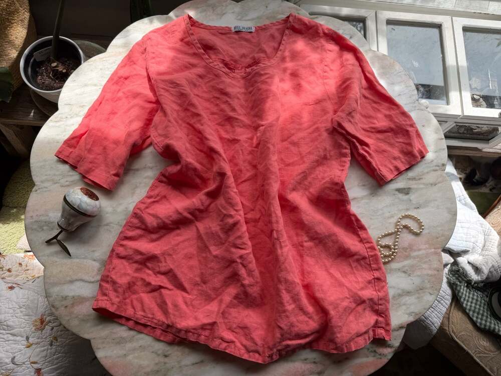 Russ Berens Malibu 100% Linen Coral Tunic Top